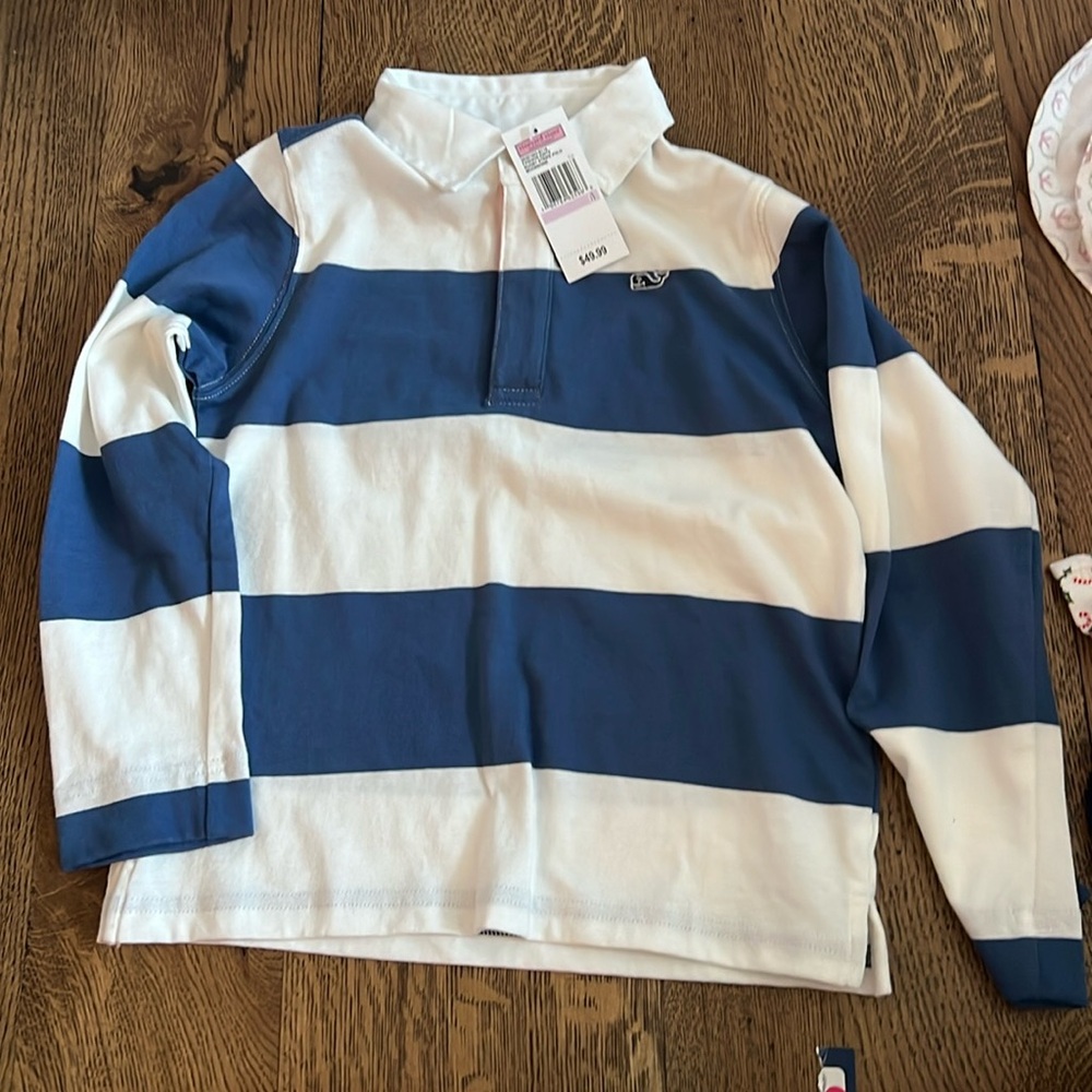 Boys rugby polo NWT size 6